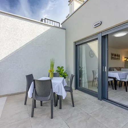 Apartman Luxury Light