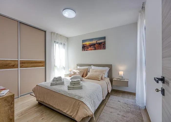 Luxury Light Apartman