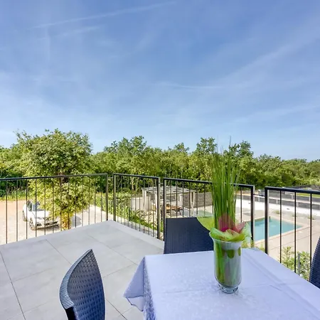 Luxury Light Appartement